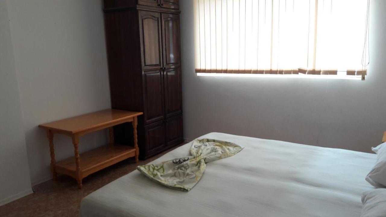 Global Ville Apartcomplex Sunny Beach Esterno foto
