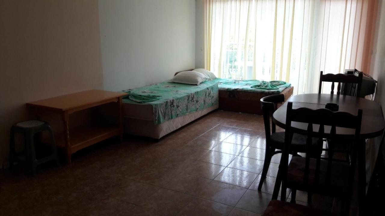 Global Ville Apartcomplex Sunny Beach Esterno foto